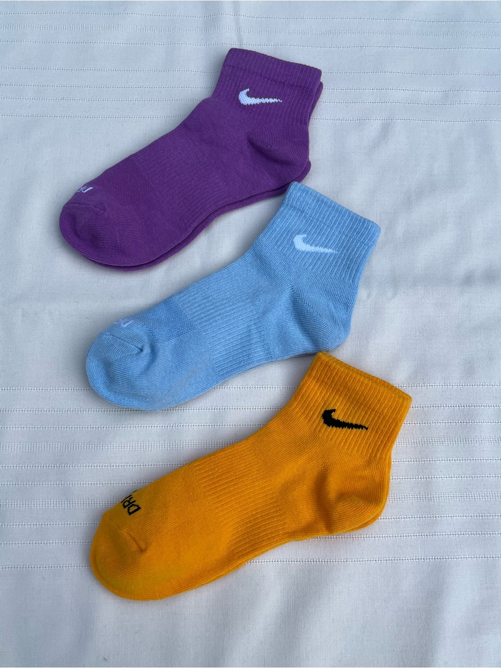 NWOT Nike Dri-Fit Performance Ankle Socks in Purple, Light Blue & Orange